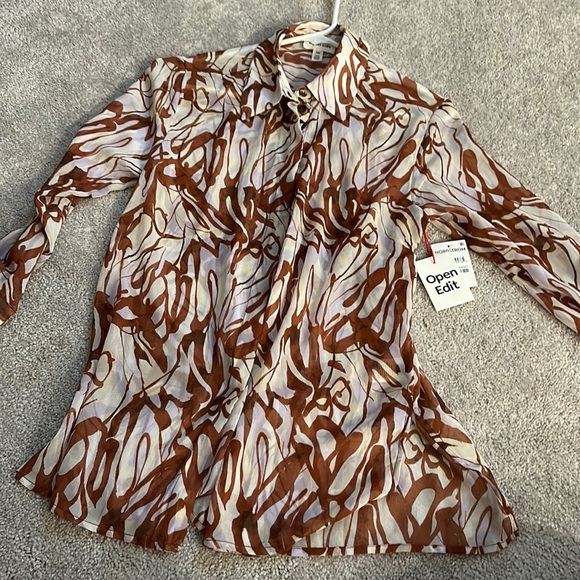 Nordstrom Tops - Sheer open edit blouse